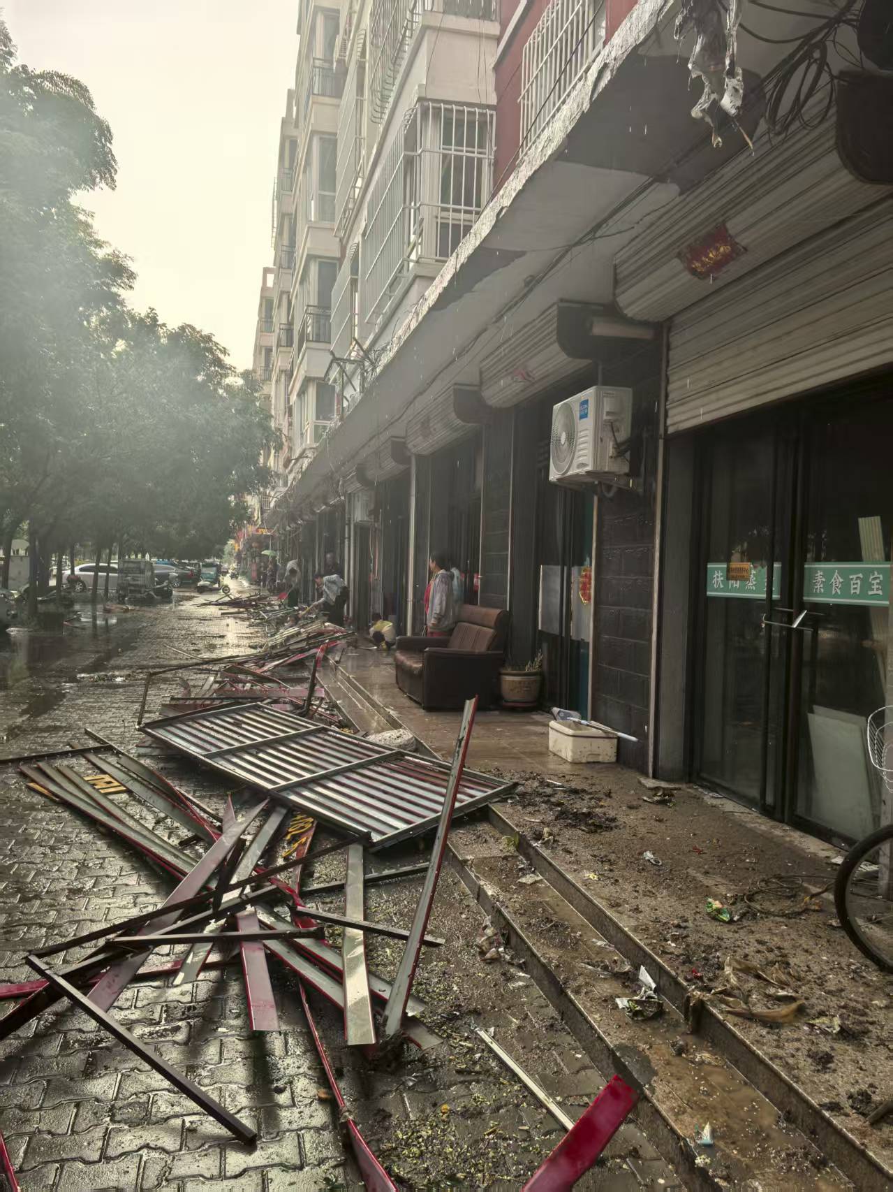 1754271777345073580.jpg 1754271777345073580.jpg