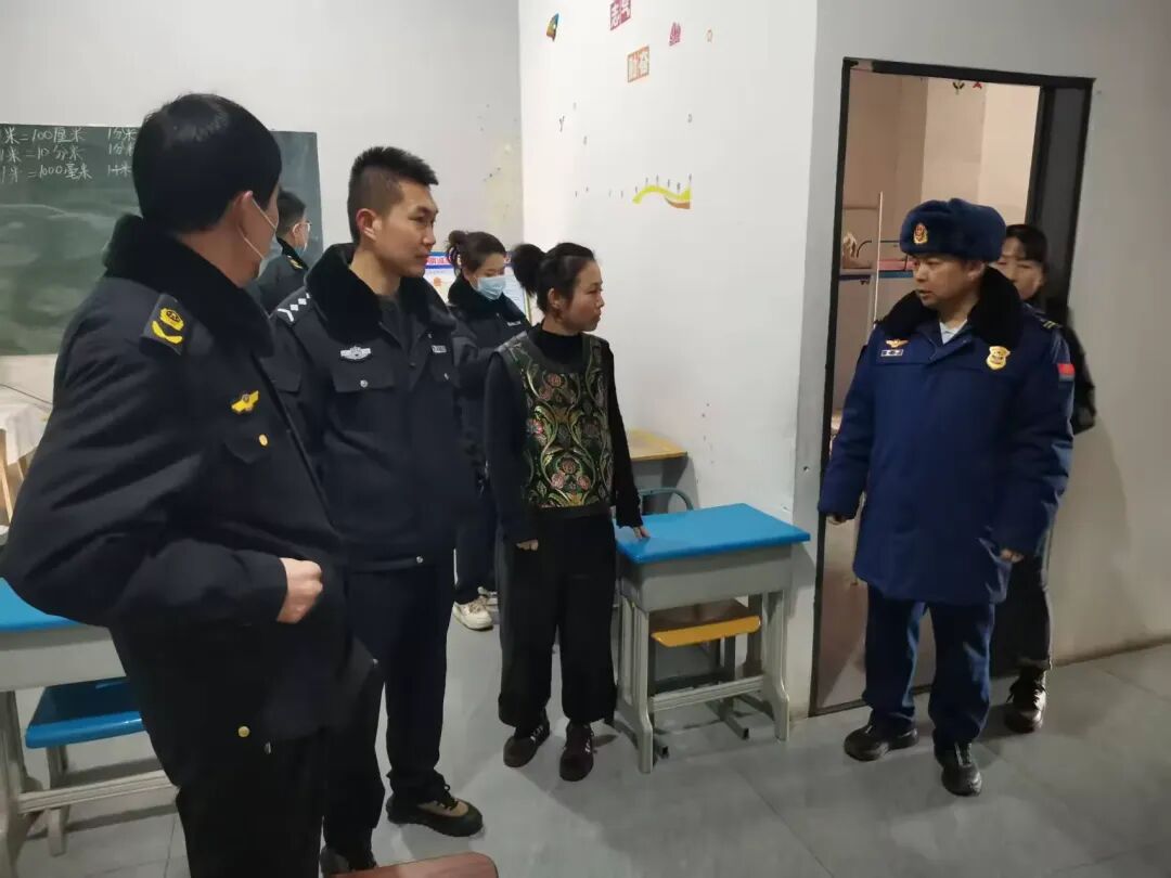 1767775351416076994.jpg 060e3ca092188dabfeb253bf9cead81c.jpg